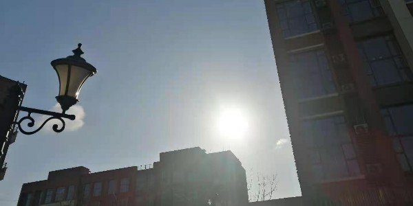 睿寂行空壓機(jī)溫馨提醒：雪后路滑，謹(jǐn)慎上路！