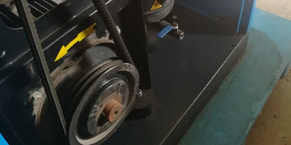 螺桿空壓機(jī)長(zhǎng)期停機(jī)后重新開啟注意事項(xiàng)！