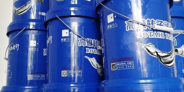螺桿空壓機油，勤洗勤換更健康！